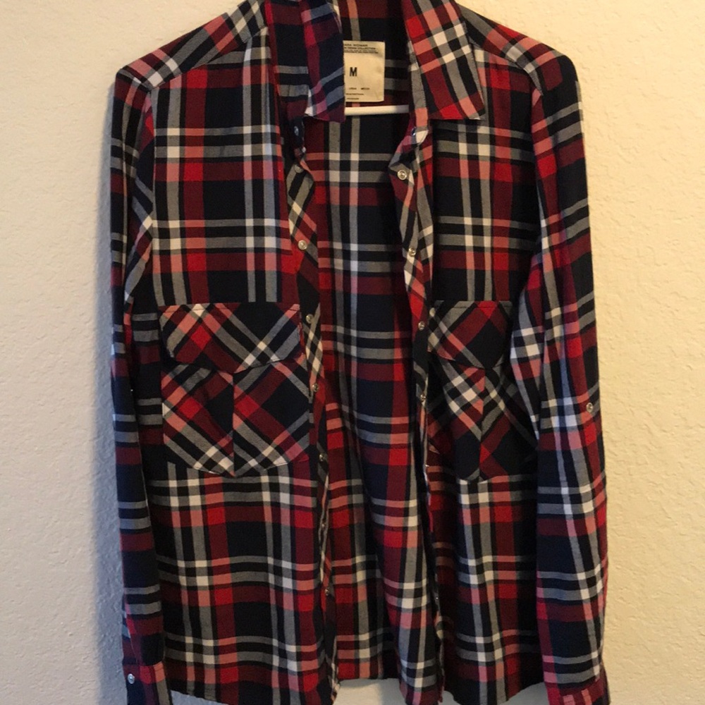 Red plaid top